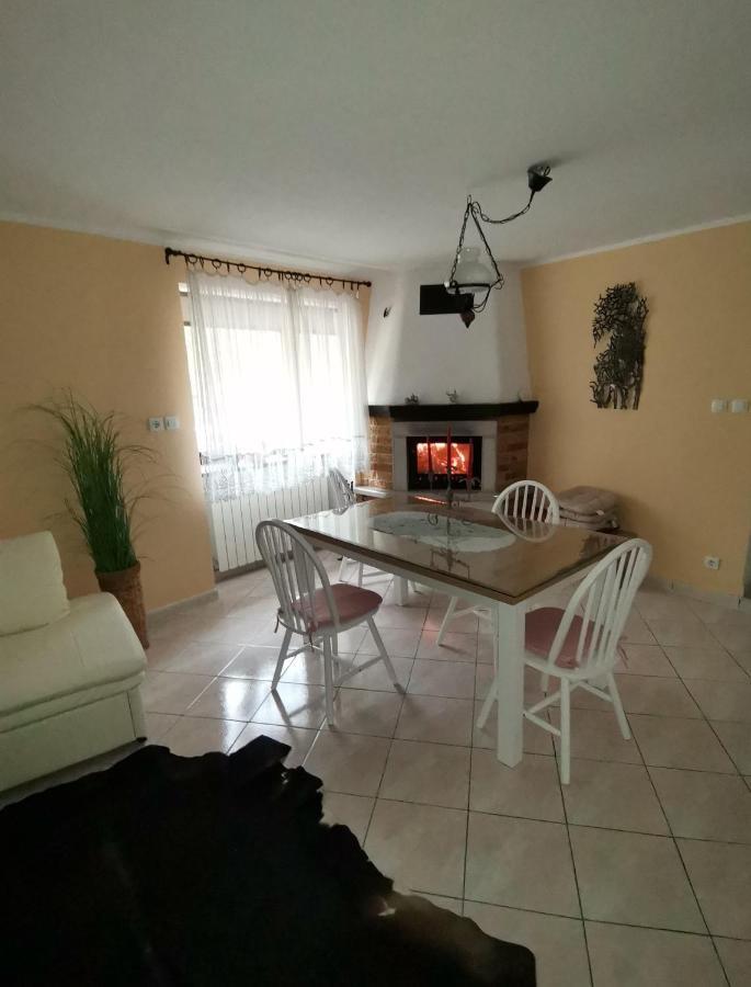 Apartma Qbed Gracisce Exterior photo